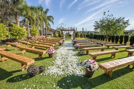 Casamento ao ar livre